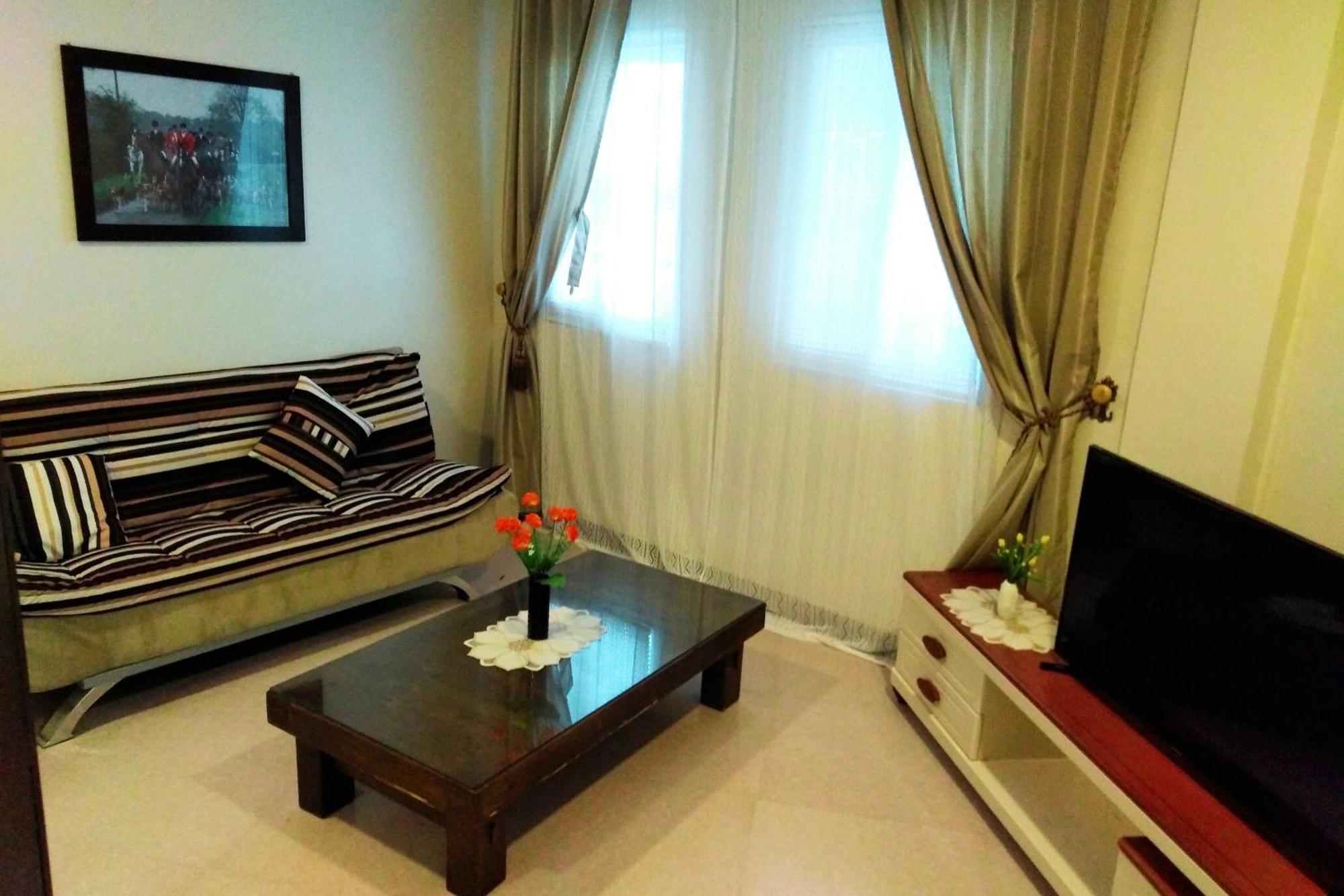 Venezia Suites Hotel Iloilo Quarto foto
