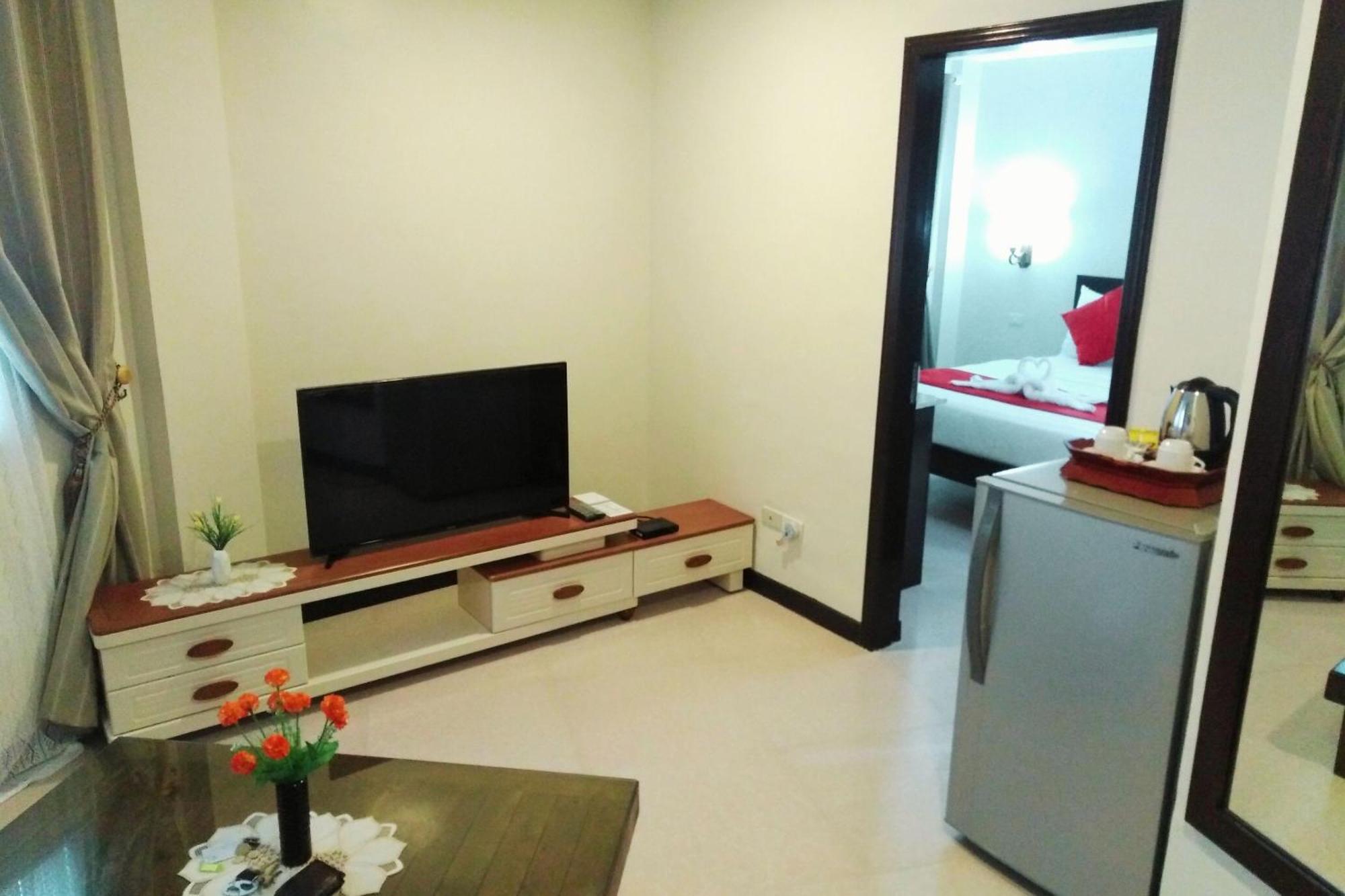 Venezia Suites Hotel Iloilo Quarto foto